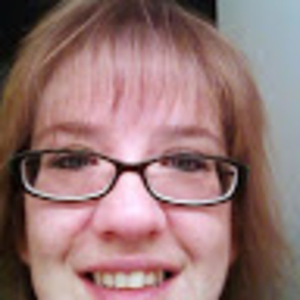 Meet your Posher, Cynthia